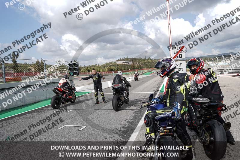 motorbikes;no limits;peter wileman photography;portimao;portugal;trackday digital images